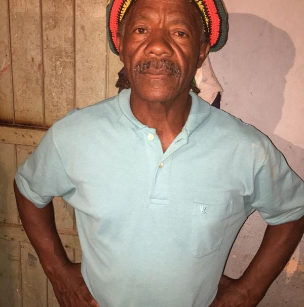 Família acusa PMs de invadir casa e matar pedreiro no Alto do Coqueirinho por Divulgação