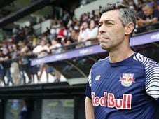 Imagem - Santos anuncia a contratação do técnico Pedro Caixinha e de novo CEO