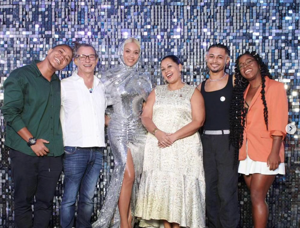 Beyoncé encontrou estudantes, professores e a reitora da Uneb, Adriana Marmori