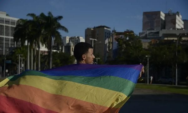 2ª Edição da Parada LGBTQIA+ da Lapa, no Rio por Fernando Frazão/Agência Brasil