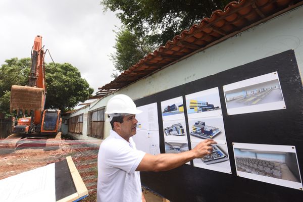 Bruno Reis apresenta novo modelo da escola