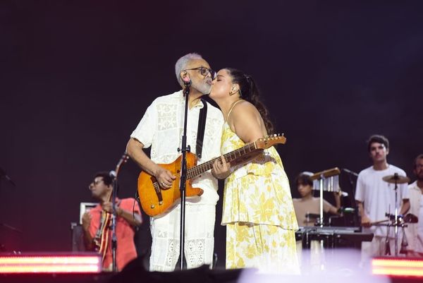 Preta Gil e Gilberto Gil junto no Festival Virada Salvador