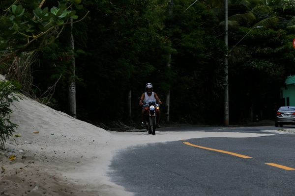 Motociclistas já se acidentaram por conta do problema