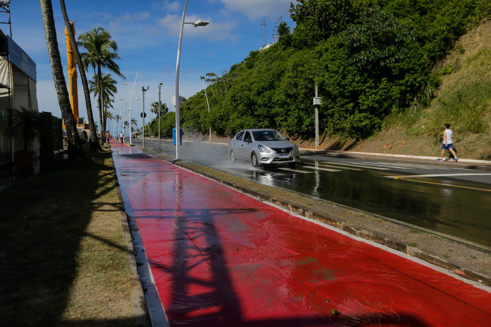 Pipe glue comes loose and water leak is reported in front of the Spanish Club