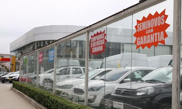 Concessionária de automóveis na Vila Prudente