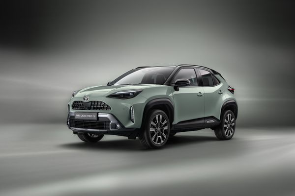 Híbrido flex, o Yaris Cross será o primeiro SUV compacto da Toyota fabricado no Brasil