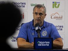 Imagem - Após eliminação na Copa do Brasil, técnico Rogério Ferreira é demitido do sub-20 do Bahia