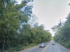 Imagem - Idoso morre após ser atropelado por motociclista na Estrada do Derba