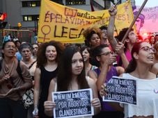 Imagem - CCJ da Câmara deve votar nesta quarta-feira (27) a PEC do Aborto