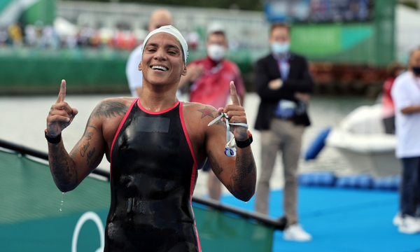 Aos 31 anos de idade, Ana Marcela Cunha festeja mais uma medalha na carreira