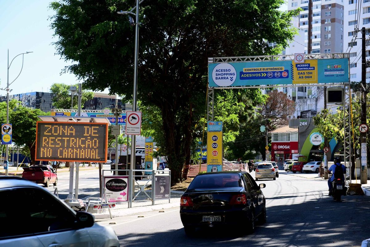 Fiscalização eletrônica de acesso às zonas do Carnaval começa nesta quinta (8)