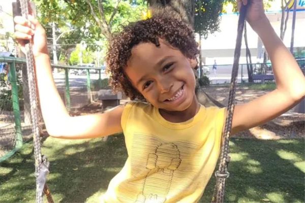 Menino Edson Davi