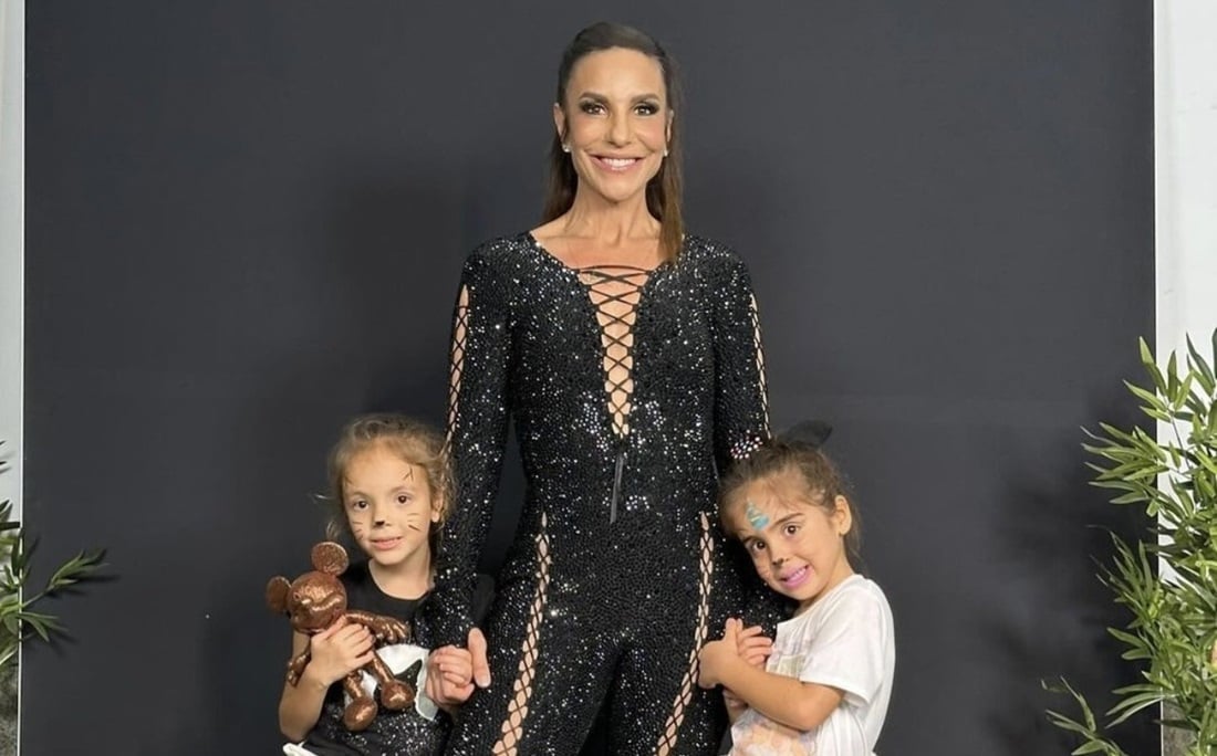 Ivete entre as filhas, Marina e Helena por Reprodução/Instagram