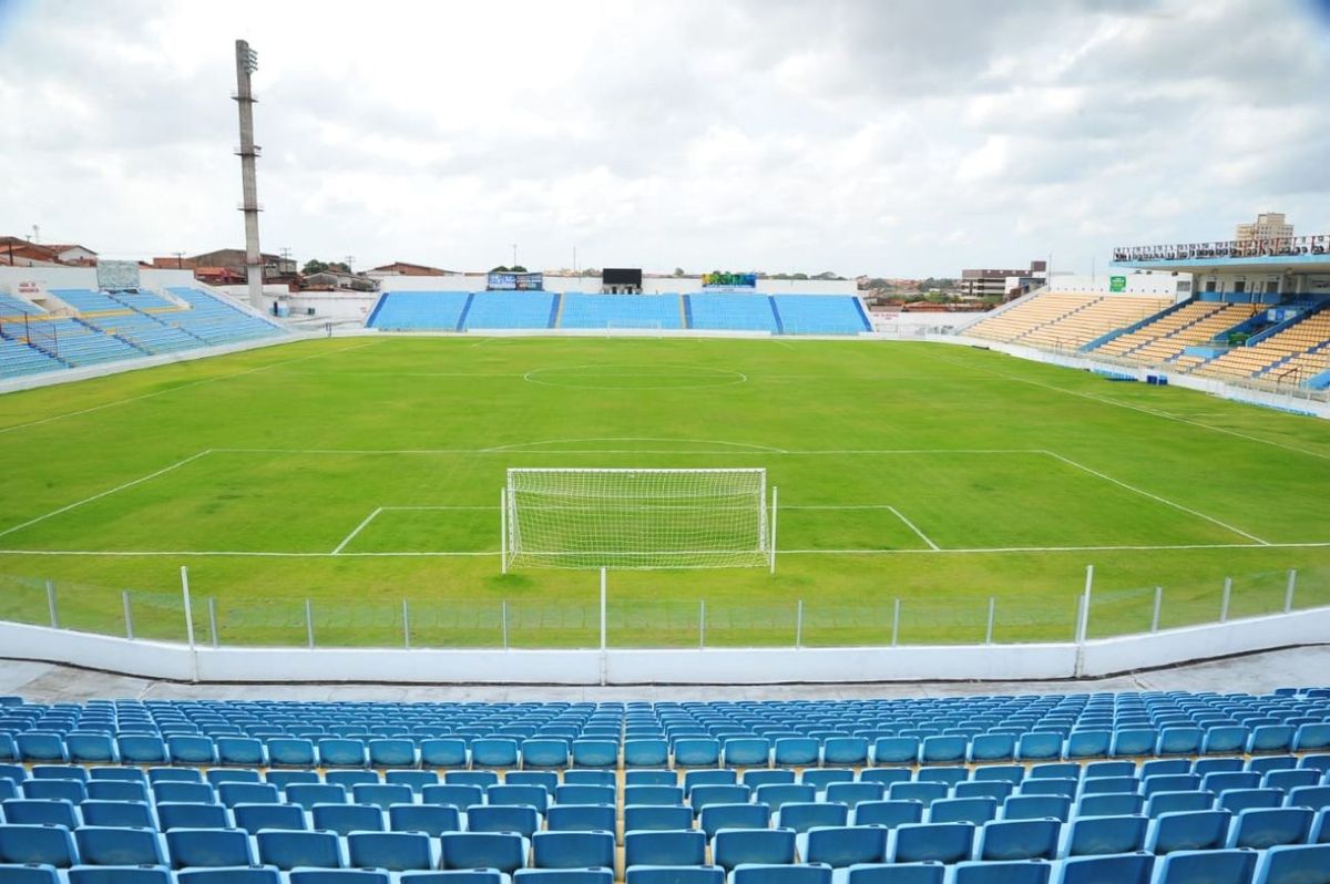 Estádio Nhozinho Santos 