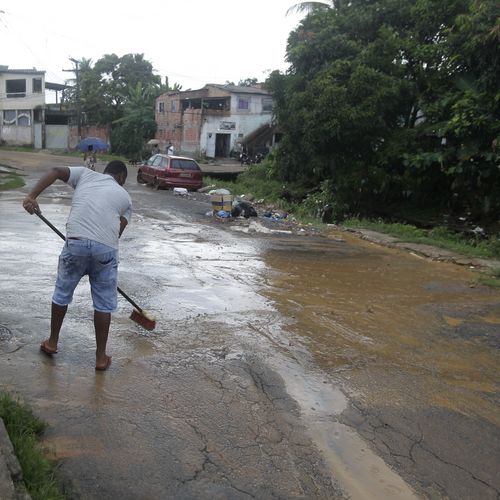 Imagem - O que fez as ruas do bairro Km30  inundarem com a chuva?