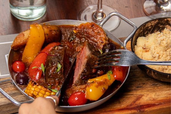 Malassado com legumes por Guiga Motta/Divulgação 
