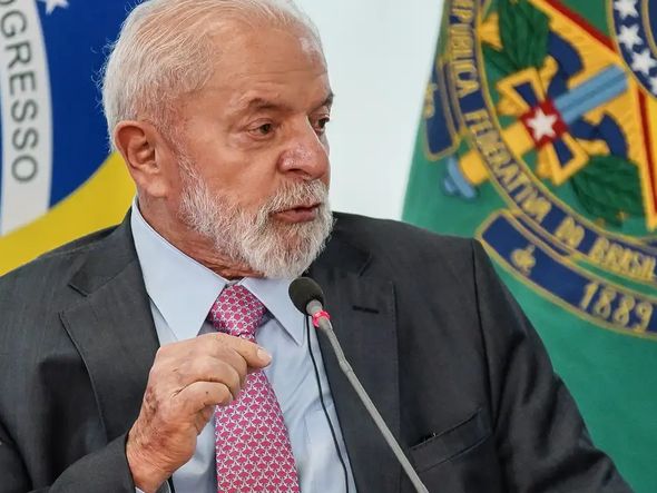 Imagem - Lula diz que IA está manipulando a humanidade e fake news são 'violência contra a democracia'