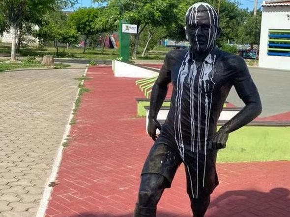 Imagem - Juazeiro vai retirar estátua de Daniel Alves após recomendação do MP-BA