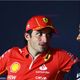 Imagem - Sainz nega 'ressentimento' após ser trocado por Hamilton na Ferrari