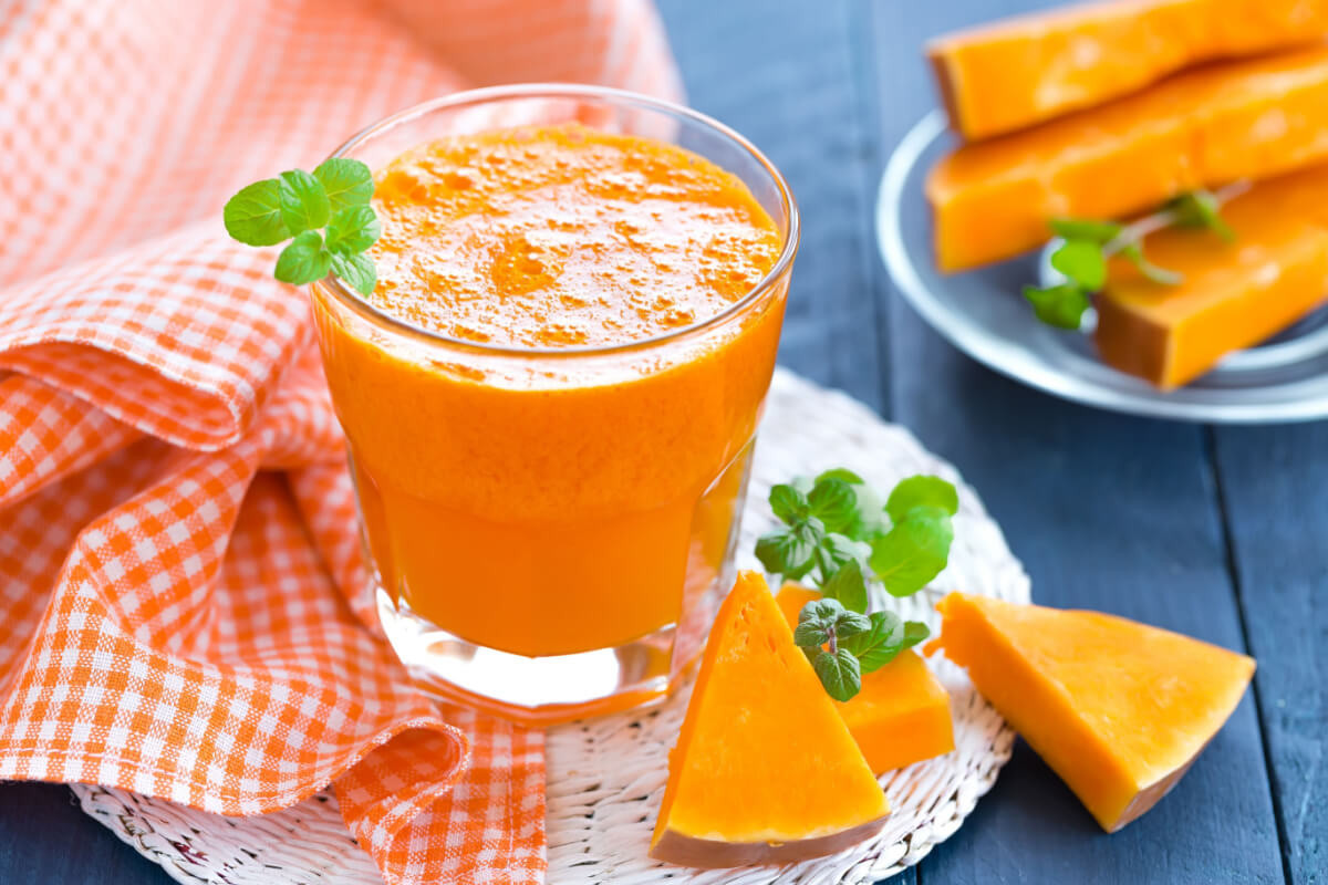 [Edicase]Suco de abóbora com maçã (Imagem: Sea Wave | Shutterstock) por  