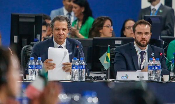 Ministro da Fazenda, Fernando Haddad (e), Secretário Executivo do Ministério da Fazenda, Dario Carnevalli (d) participam da 1ª reunião de Ministros de Finanças e Presidentes de Bancos Centrais do G20, no Pavilhão da Bienal no Parque Ibirapuera