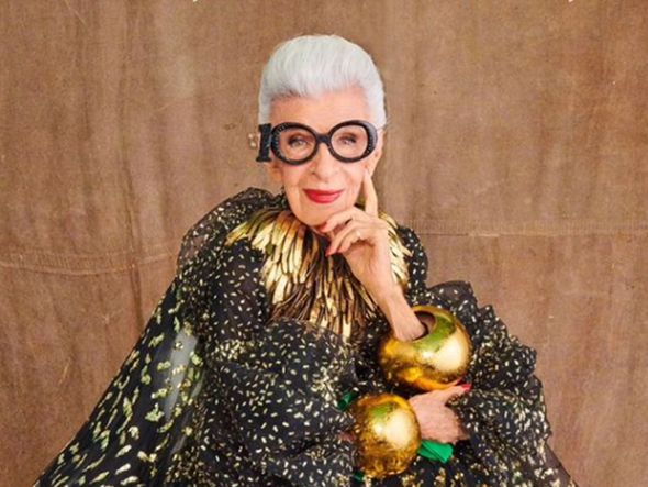 Imagem - Ícone fashion, Iris Apfel morre aos 102 anos