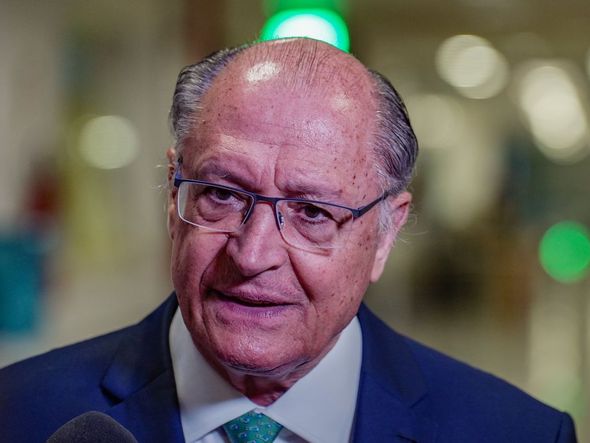 Imagem - Alckmin diz que ritmo de queda dos juros 'precisa ser maior, sem hesitações'