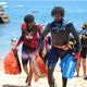 Imagem - Mergulhadores e Limpurb fazem mutirão de limpeza no Porto da Barra