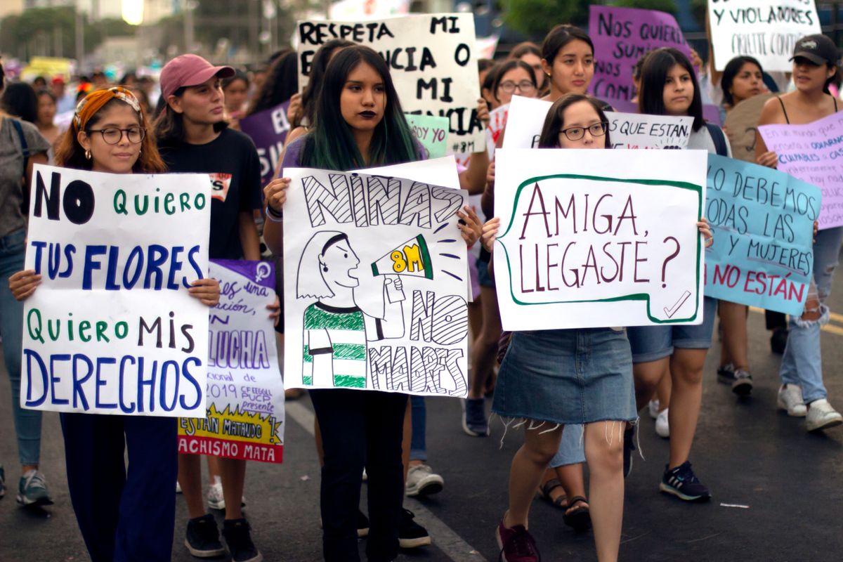 Marcha feminista pelo 8M no Peru