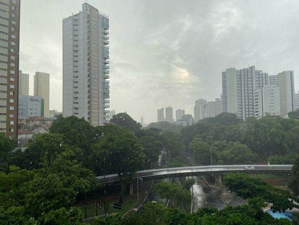 Imagem - Segunda-feira será de chuva intensa em Salvador; veja previsão