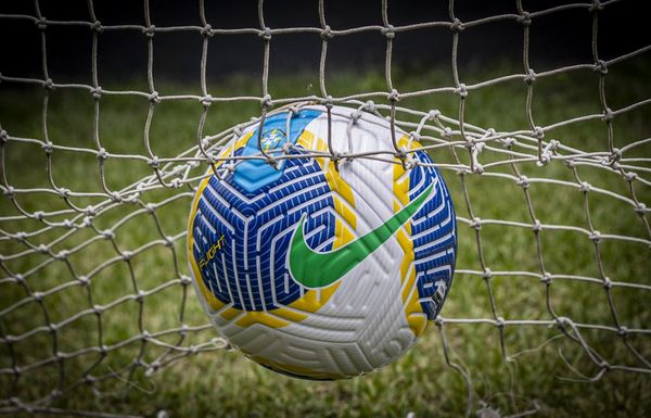 Bola do Brasileirão série A - 2024