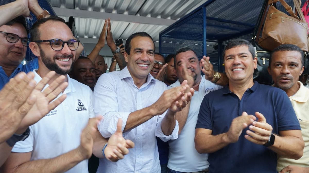 Entrega do Camelódromo do Relógio de São Pedro