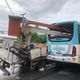 Imagem - Dois passageiros morrem após ônibus ser atingido por guincho em Fortaleza