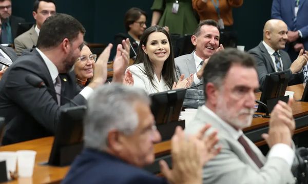 Deputada, Caroline De Toni, foi eleita para presidência da CCJ da Câmara