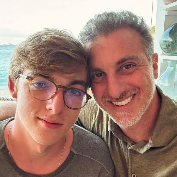 Luciano Huck comemora aniversário de 19 anos do filho mais velho, Joaquim
