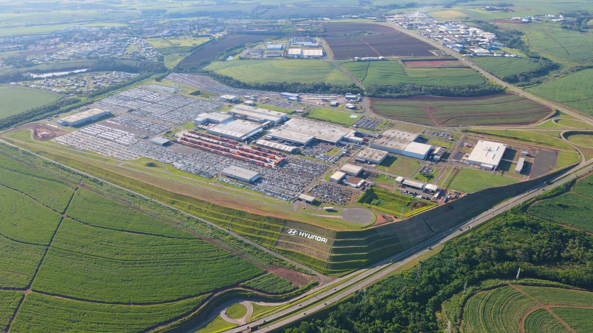 A fábrica da Hyundai em Piracicaba (SP) trabalha com 100% da capacidade instalada
