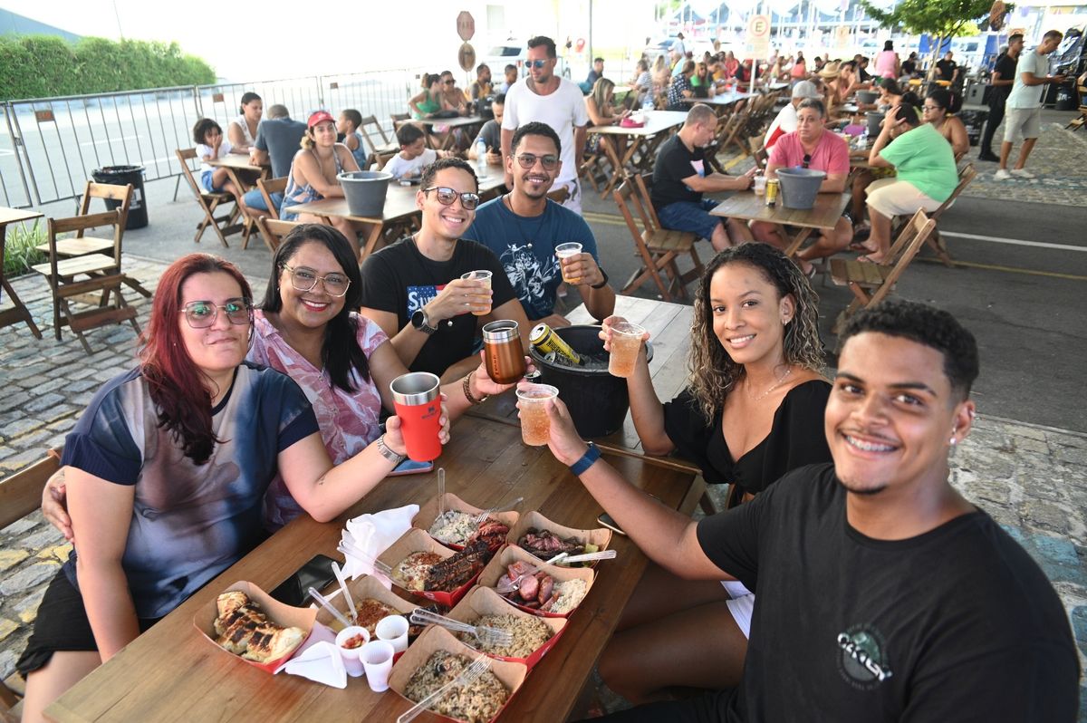 Gerle Silva, 43, aproveitou o festival ao lado da esposa e dos filhos