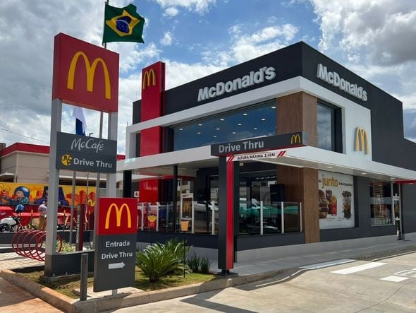 Imagem - McDonald's terá cheeseburger de graça e Big Mac por R$ 0,90 na Black Friday