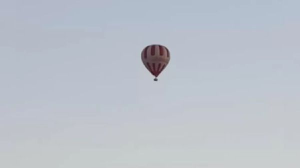   Homem cai de balão e morre na Austrália