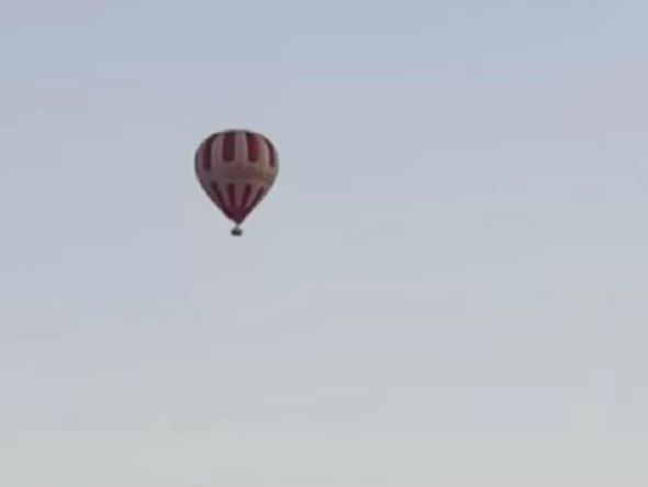 Imagem - Homem cai de balão e morre na Austrália