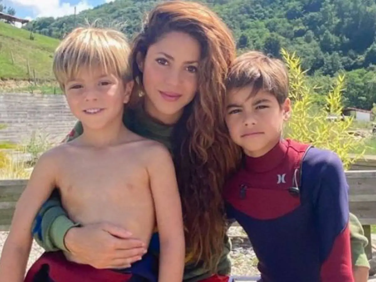 Shakira e os filhos por Reprodução/Instagram