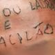 Imagem - 'Eu sou ladrão e vacilão': homem que teve testa tatuada é preso novamente por roubo