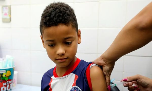 Vacinação contra dengue crianças no DF