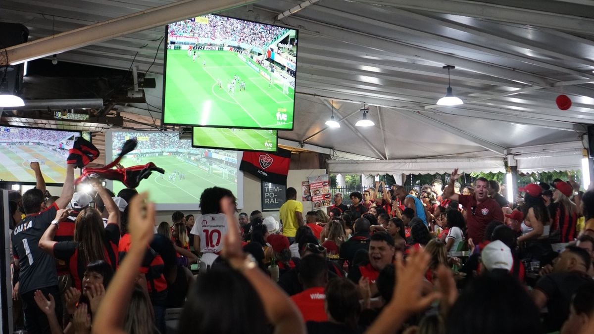 Festa da torcida rubro-negra no Imbuí