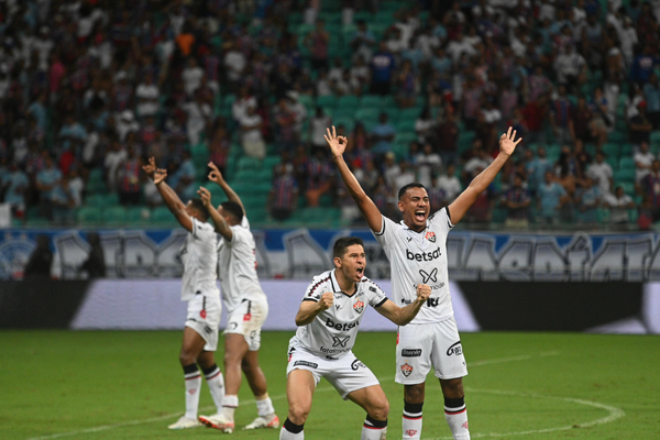Jogadores do Vitória comemoraram o título do Campeonato Baiano 