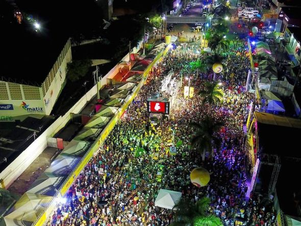 Imagem - Primeiro dia da Micareta de Feira registra 55 mil pessoas nas ruas; confira atrações de hoje (19)