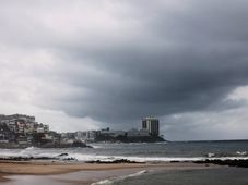 Imagem - Bahia tem previsão de chuva forte com risco de deslizamento; veja previsão