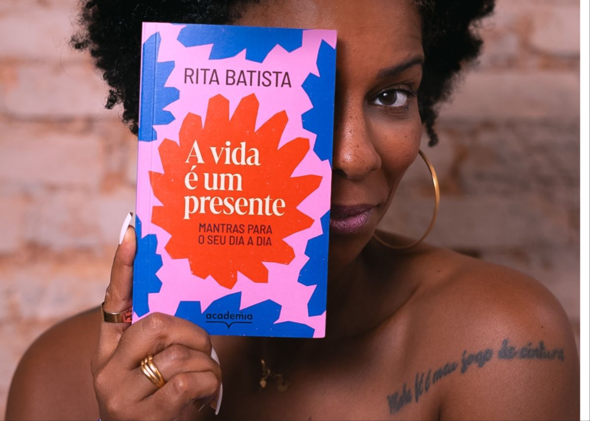 Rita Batista lança o livro A Vida é Um Presente 