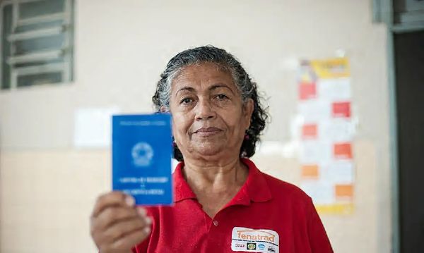 A coordenadora geral da Federação Nacional das Trabalhadoras Domésticas (Fenatrad), Luiza Batista