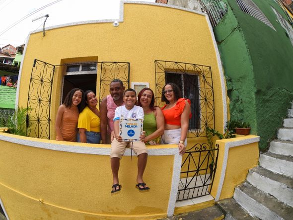 Imagem - Prefeitura reforma mais 100 casas no Calafate, em Fazenda Grande